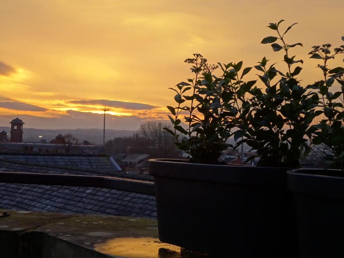 Apartamento I 1 & 2 Bed Executive I Family I Private Balcony I Free Parking *